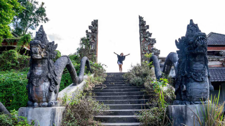 Visit Bali’s ghost palace: The abandoned ghost hotel
