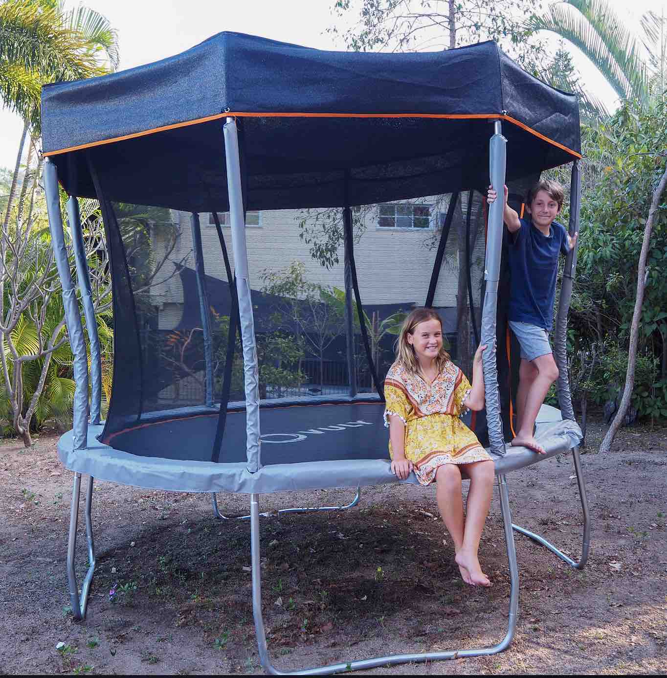 BEST TRAMPOLINE FOR FAMILIES: VULYPLAY