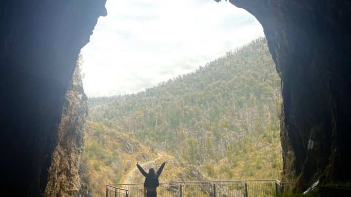 Visit Yarrangobilly Caves and Thermal Pool in NSW